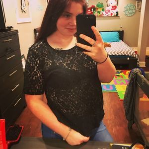 Meet your Posher, Stephanie